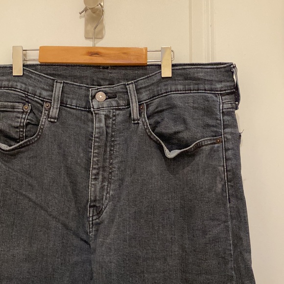 Levi 502 Jeans - Picture 2 of 5